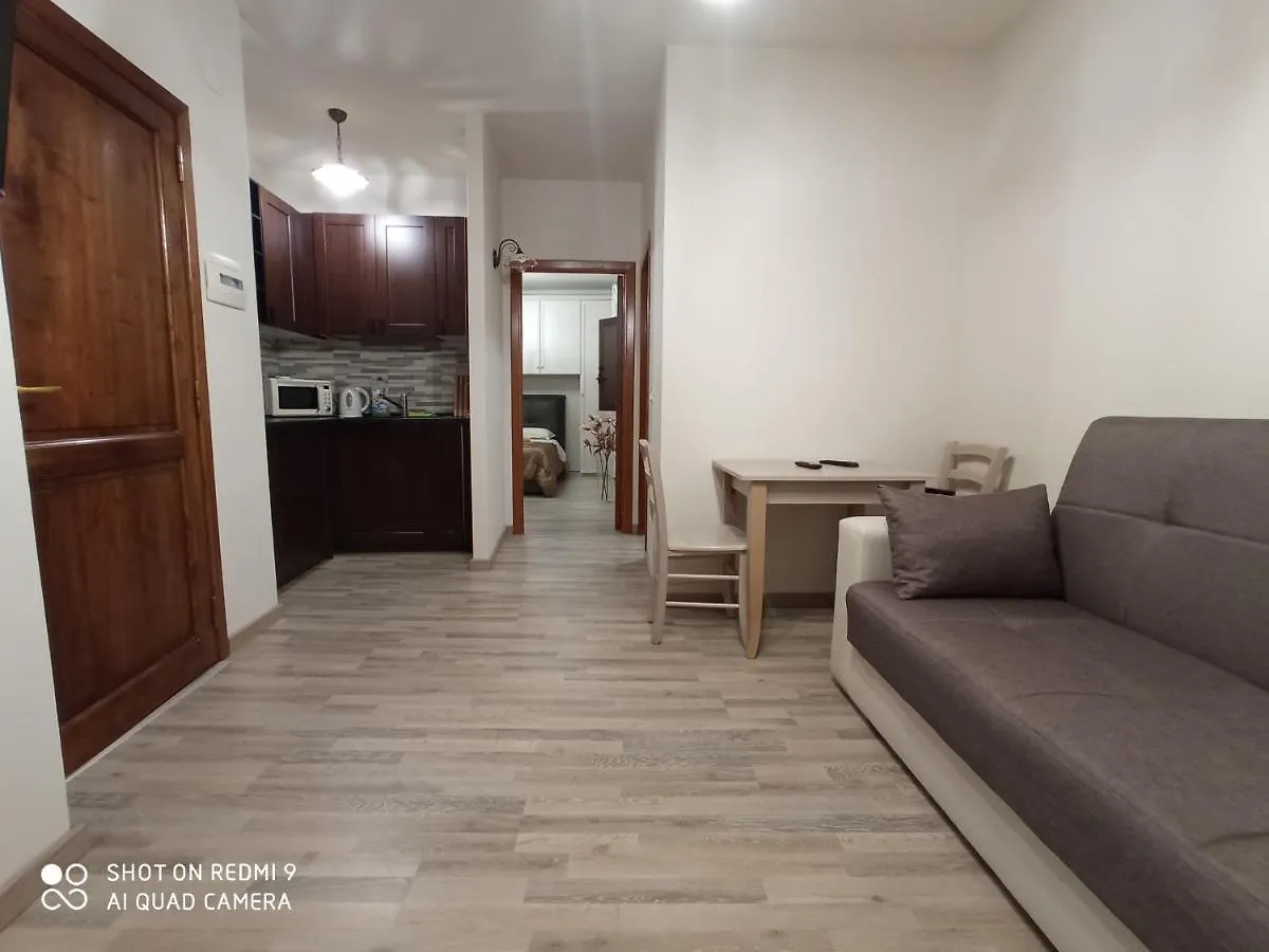Il Duomo Apartment contacts